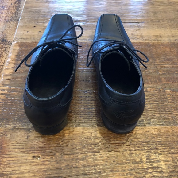 Men's Dress Shoes - Picture 2 of 5